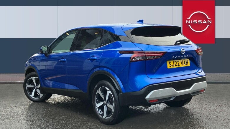 Nissan Qashqai 1.3 DiG-T MH N-Connecta 5dr Petrol Hatchback